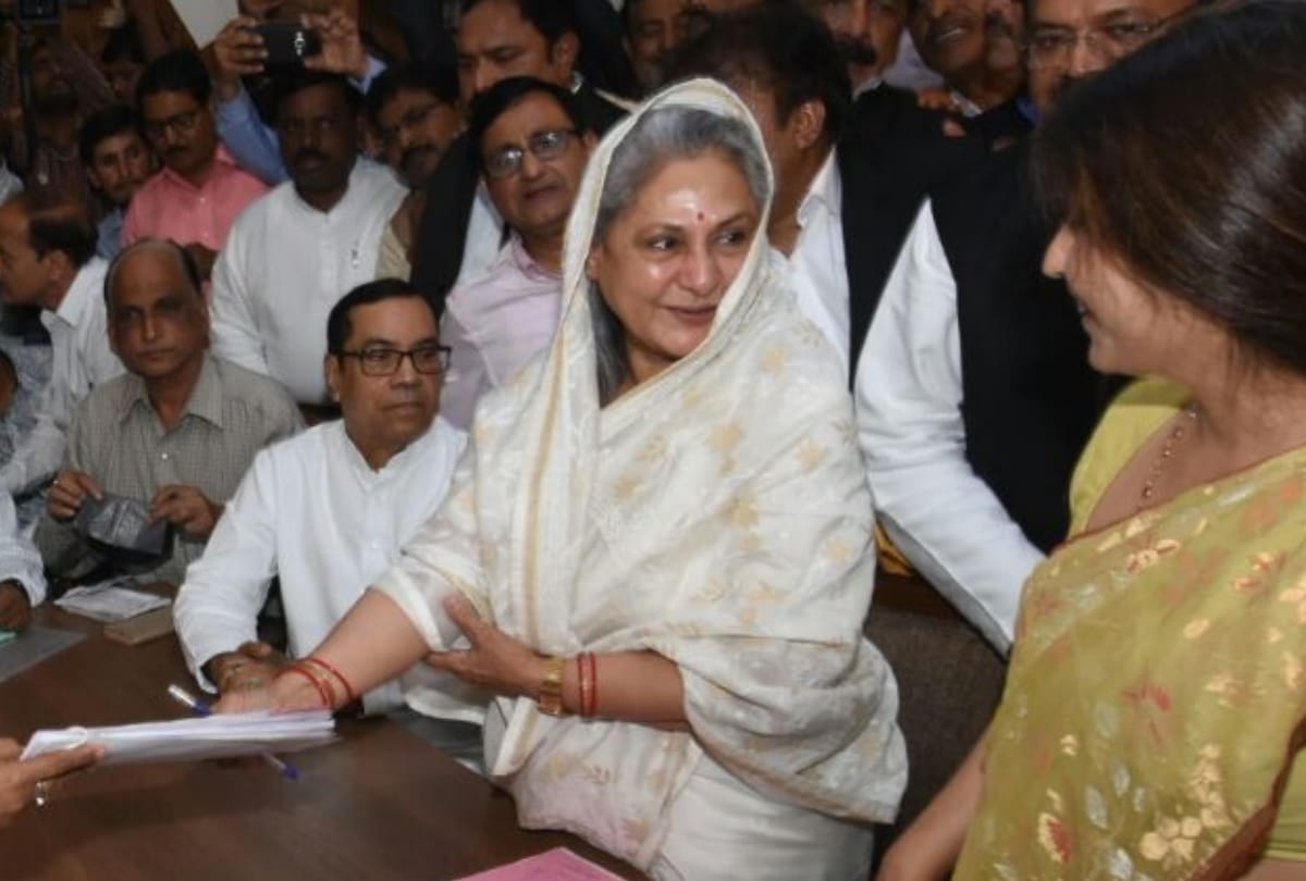 Rajyasabha candidate of SP Jaya Bachchan filed nomination form 