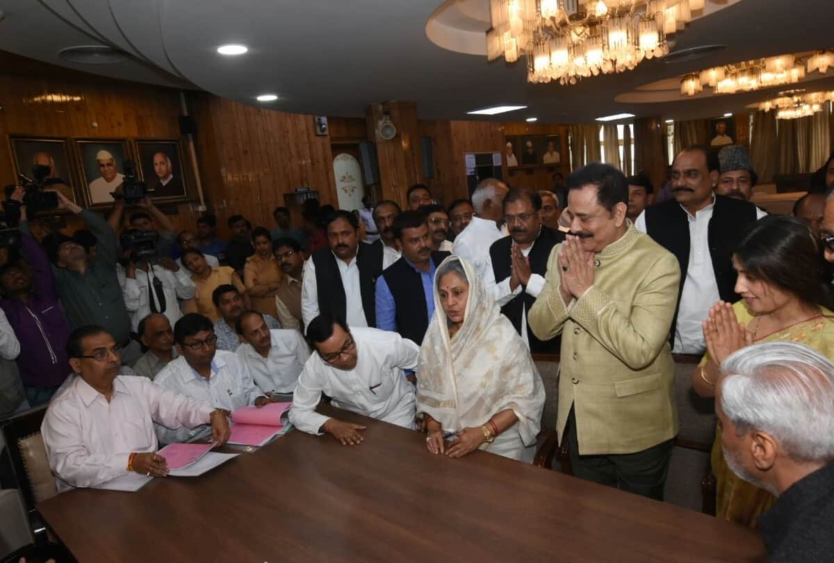 Rajyasabha candidate of SP Jaya Bachchan filed nomination form 