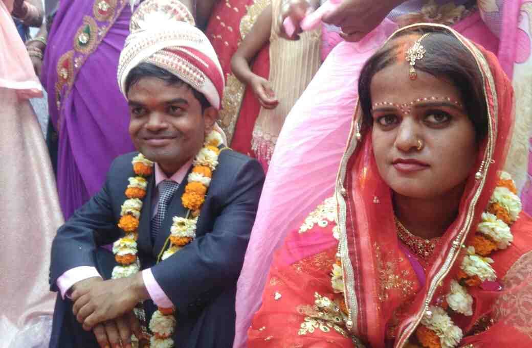 3.5 feet tall groom and three feet tall bride