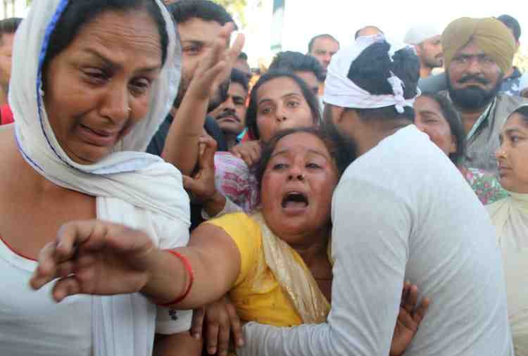 one of the legendary Wadali Brothers Pyarelal Wadali Funeral in Paternal Village