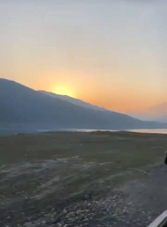 Shahid kapoor fight scene in tehri lake