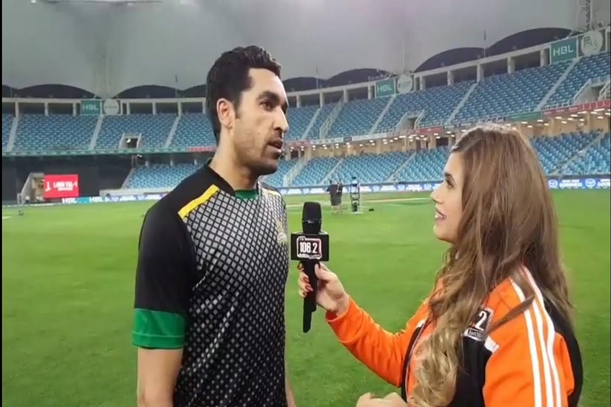 pakistan bowler umar gul made history in T20 cricket
