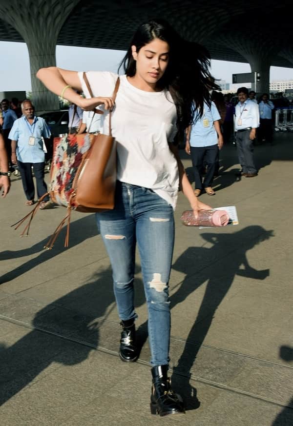 Janhvi Kapoor and her sister Khushi head to Sridevi’s hometown in Chennai for the final prayer meet