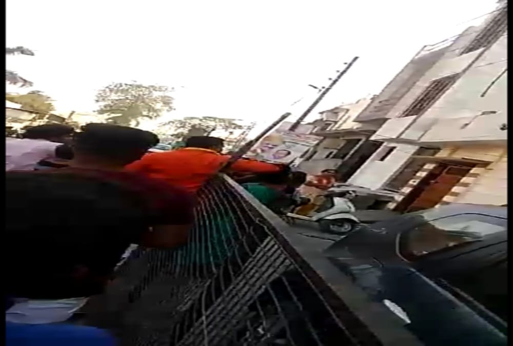 Bjp mla Beaten Dalit womens in rudrapur Uttarakhand