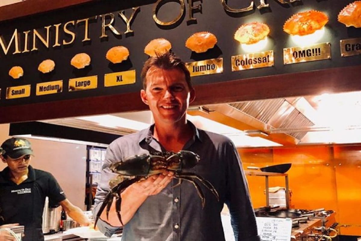 Brett Lee Enjoyed feast in Kumar Sangakra and Mahela Jayawardene's restaurants