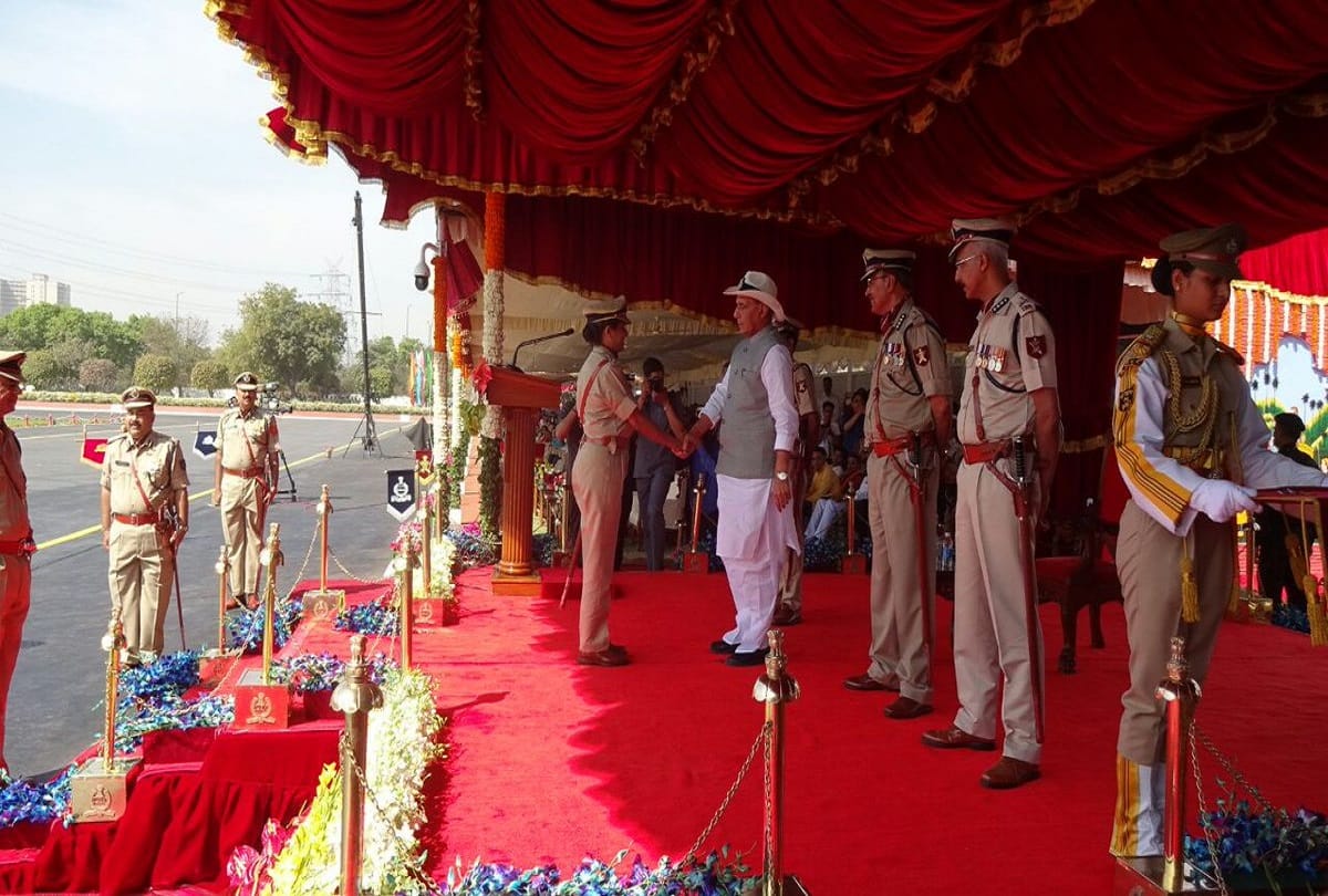 CISF FOUNDATION DAY PROGRAM: Rajnath Singh Arrives in Ceremony