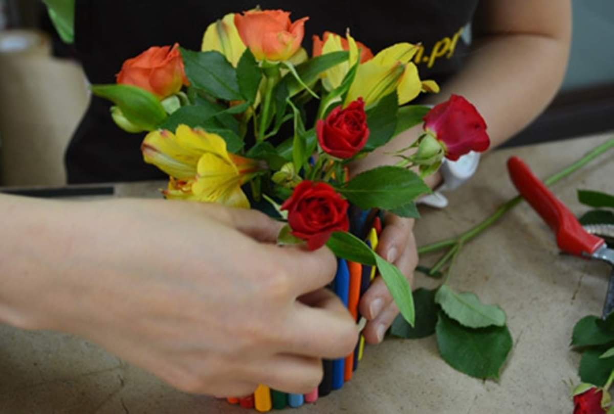 such these four things happened in house indicate lack of money