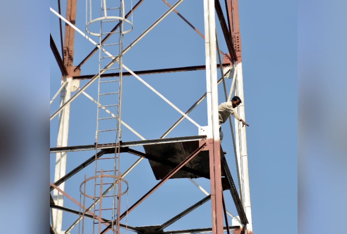 when upset man from domestic issues climbs over a tower and it took three hours to rescue him