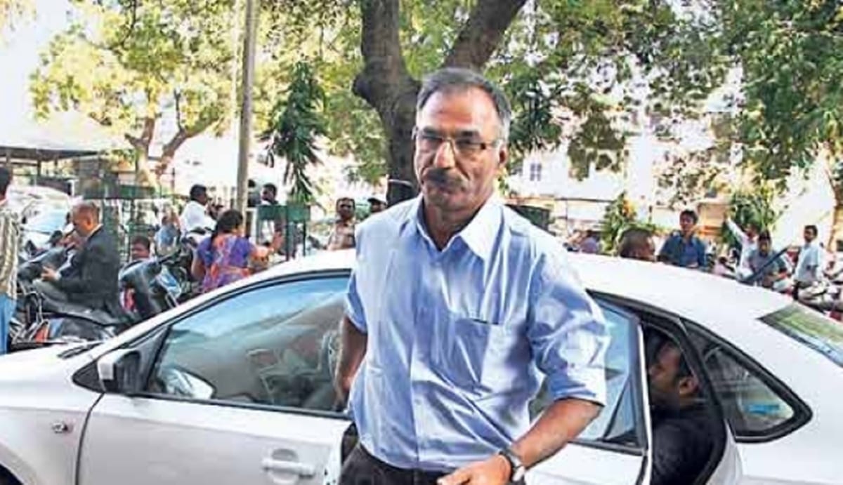 suspended IAS officer Pradeep Sharma arrested soon after walking out of Sabarmati Jail