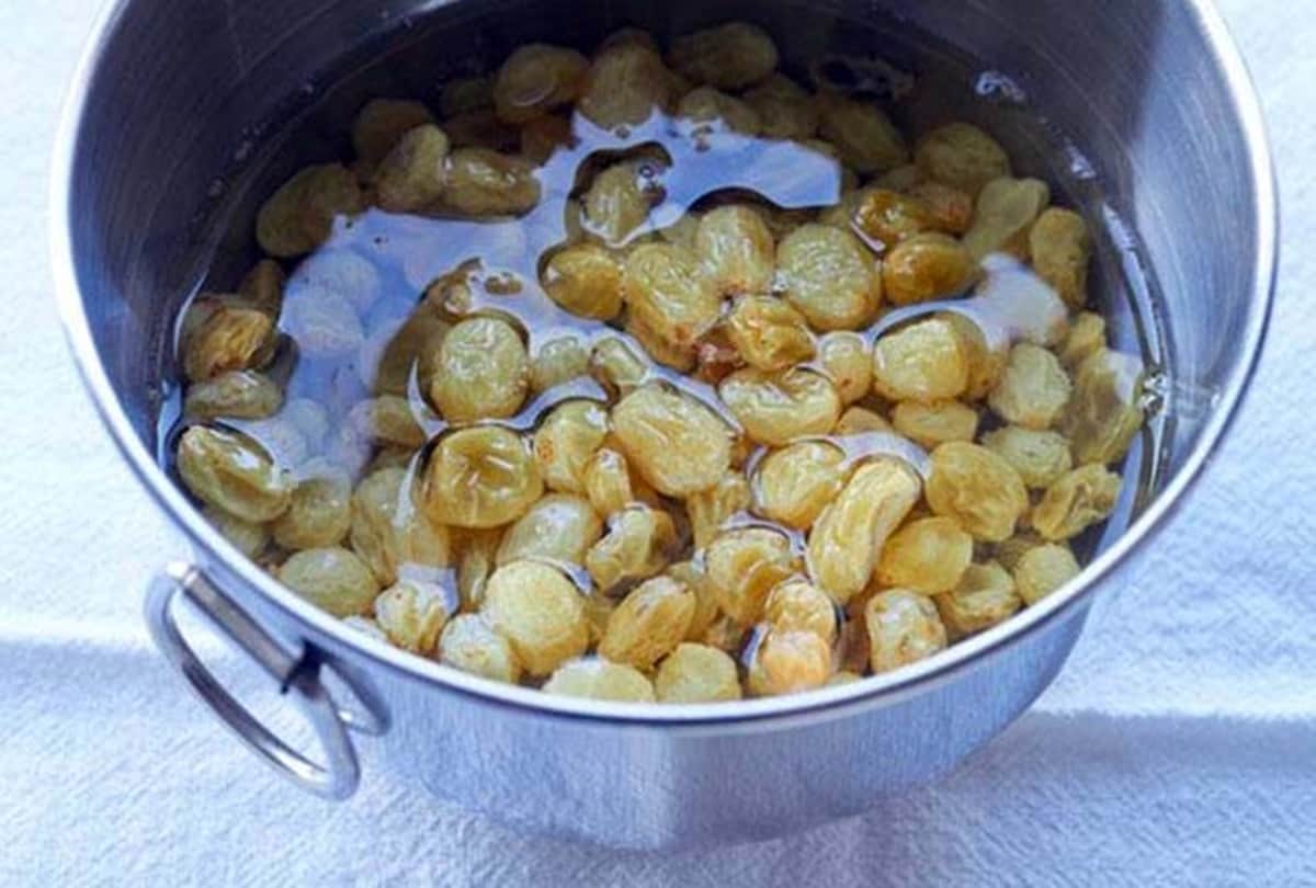 benefits of raisin water home remedies