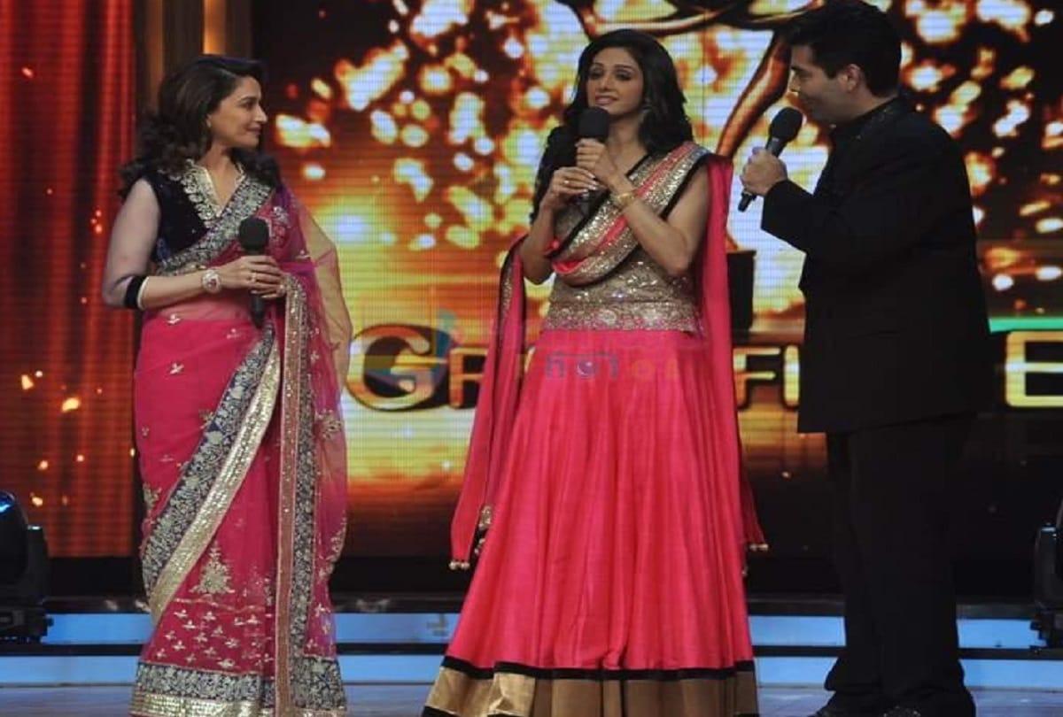 Madhuri dixit pay tribute to sridevi at lux golden rose awards