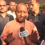 गोरखपुर में योगी आदित्यनाथ 