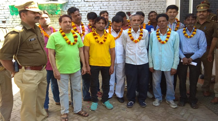 up: respect of scoundrels in police station at meerut