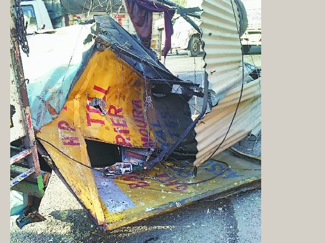 टोल बैरियर पर कर्मियों की सुरक्षा के नहीं पुख्ता प्रबंध