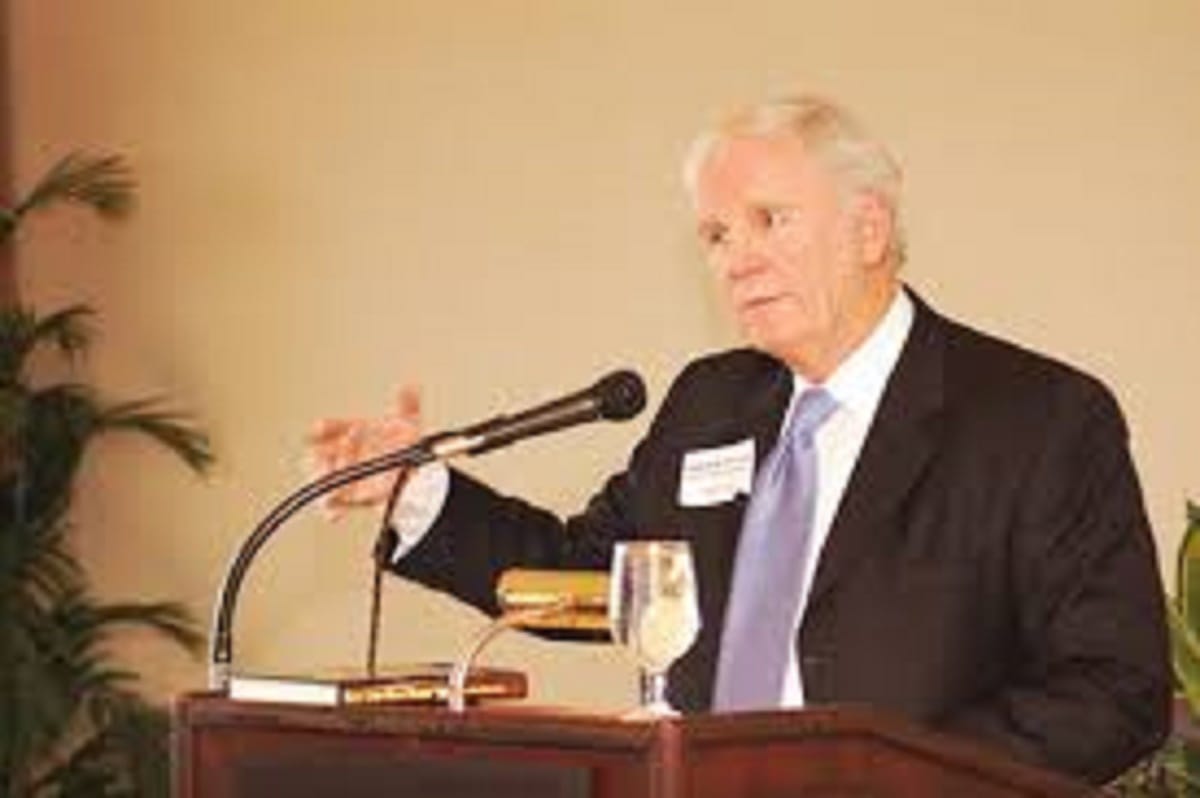 Success story of Charles Kemmons Wilson- founder of the Holiday Inn chain of hotels