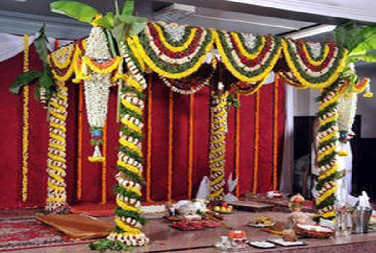 Girlfriend's ruckus in a lover's wedding