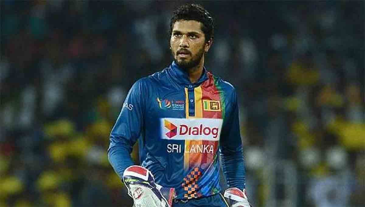 dinesh chandimal suspended for two t20i matches beacause of slow over rate