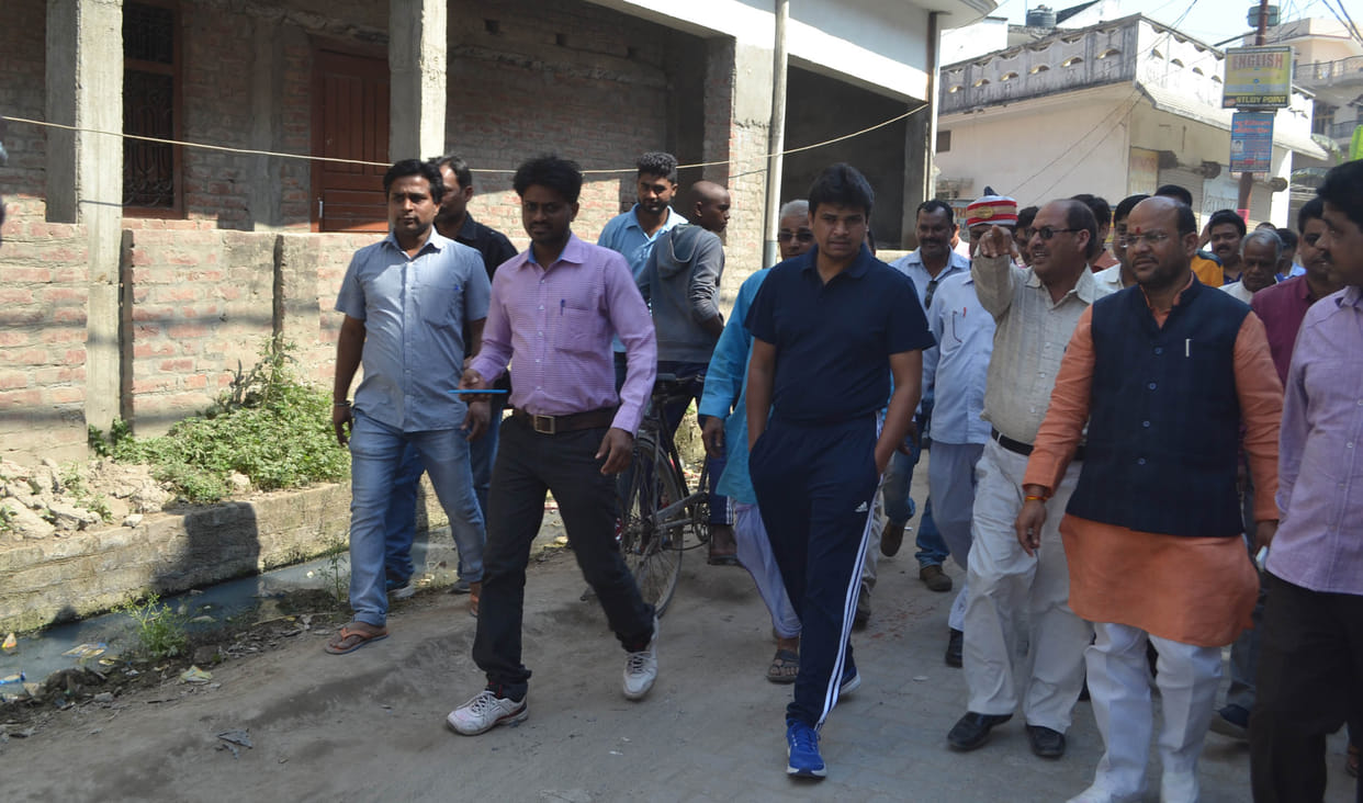 DM walking around Jagdishpuram colony problems known about