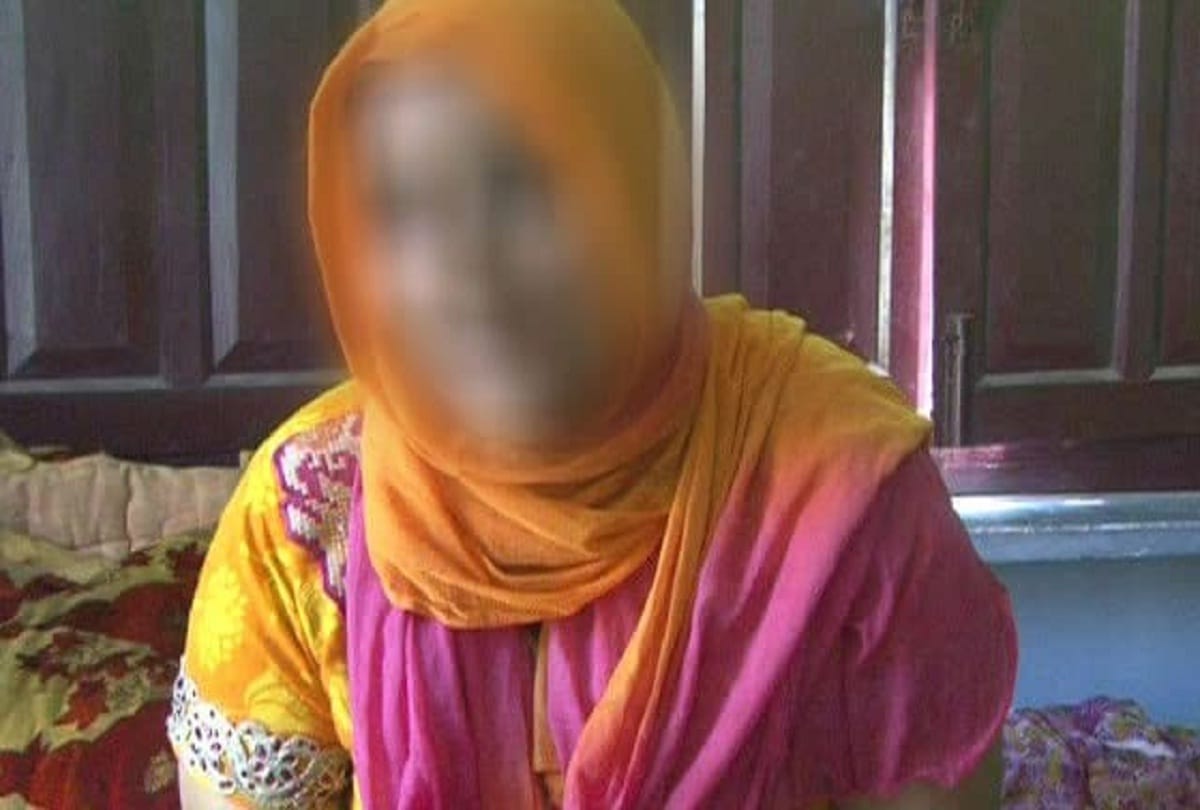 women alleged husband tortured her but police did not file complain