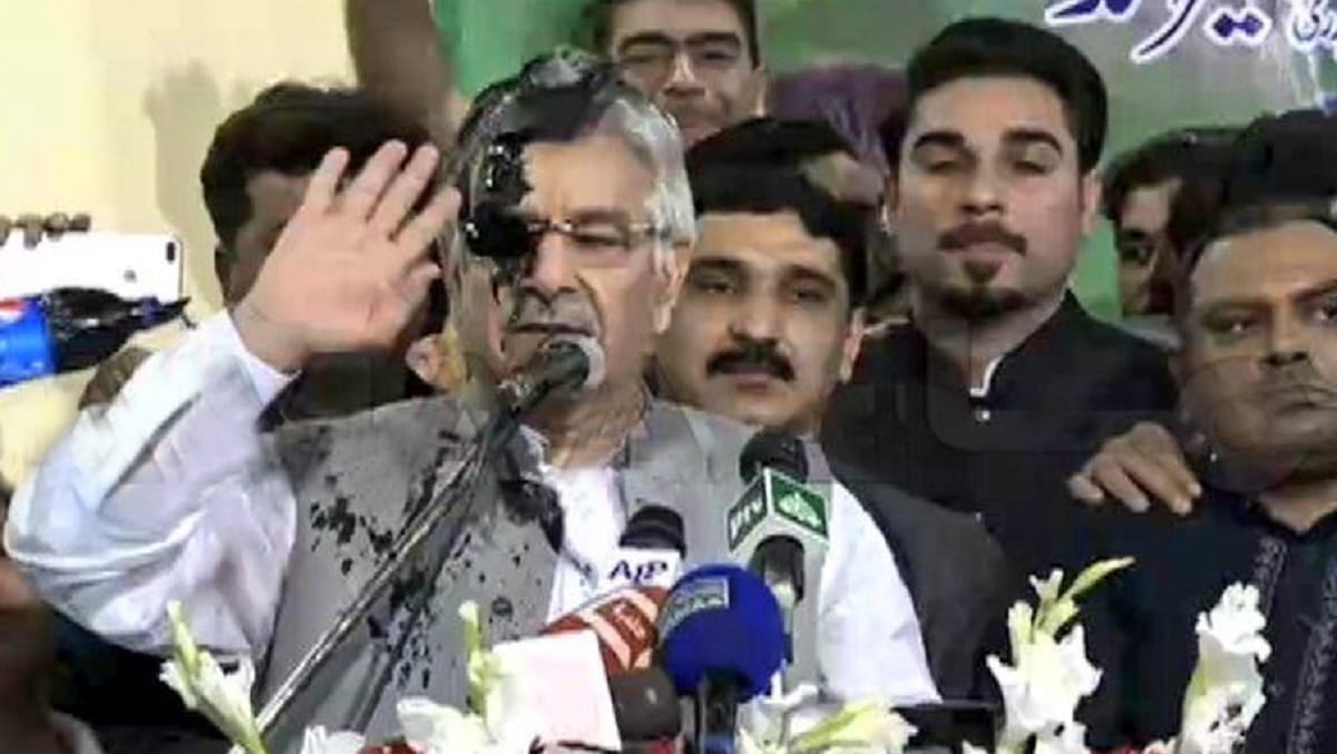 Foreign Minister Khawaja Asif Face Blackened With Ink