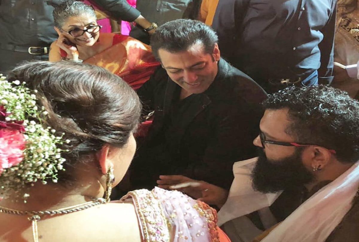 Salman Khan Attends Friend Shweta Kaushik And Bob Sandvagene Wedding In Mumbai