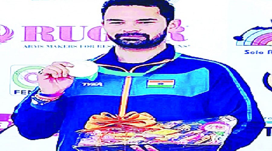 ISSF World Cup: baghpat player in illuminated name of country, gold medal won