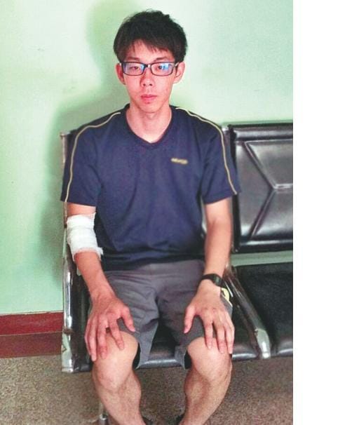 agra seventy two thousand rupees cheating from japanese tourist