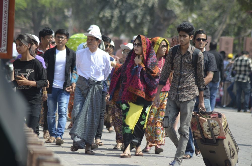 agra french president's taj mahal visit caused trouble to people 