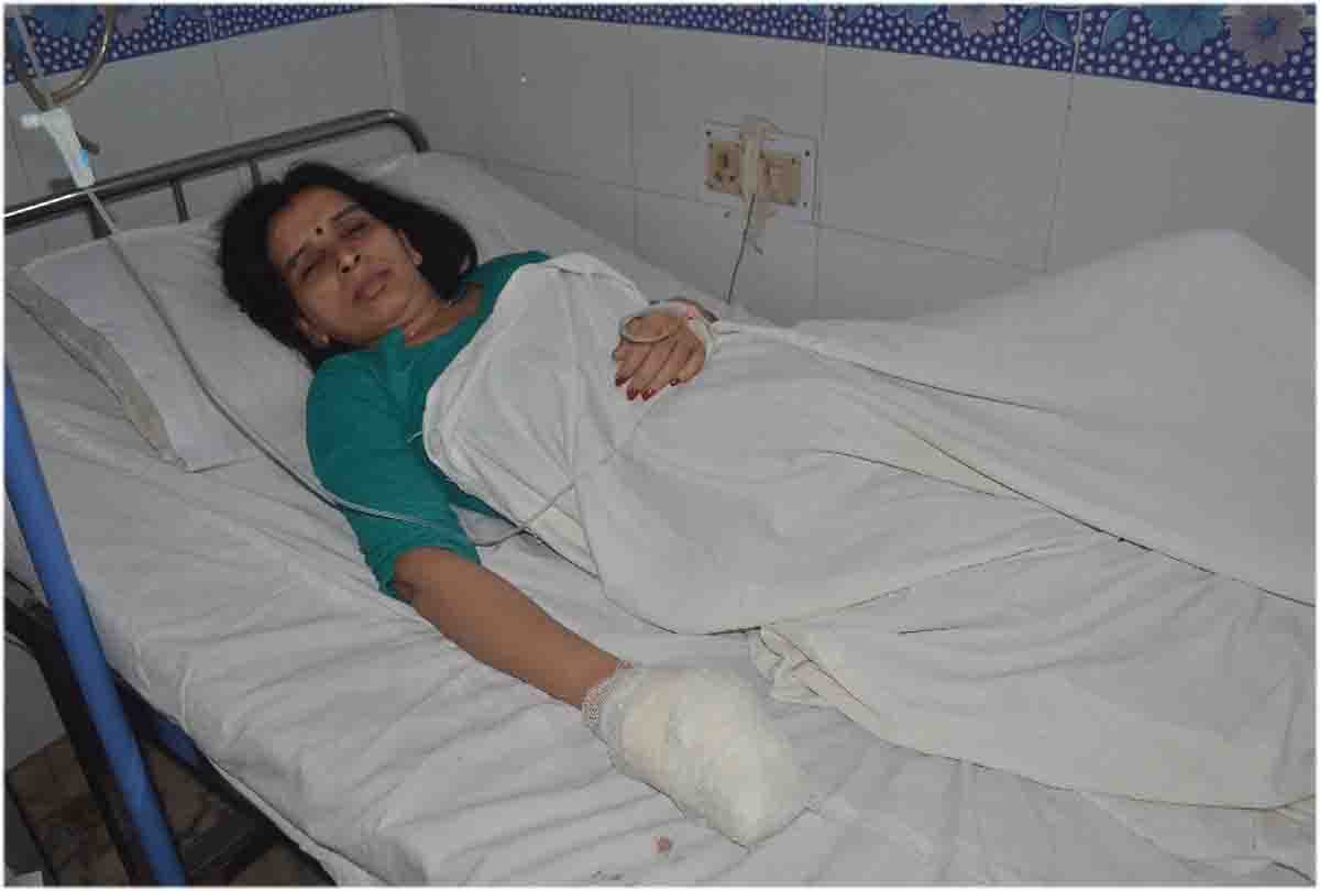 woman wounded in gun shot