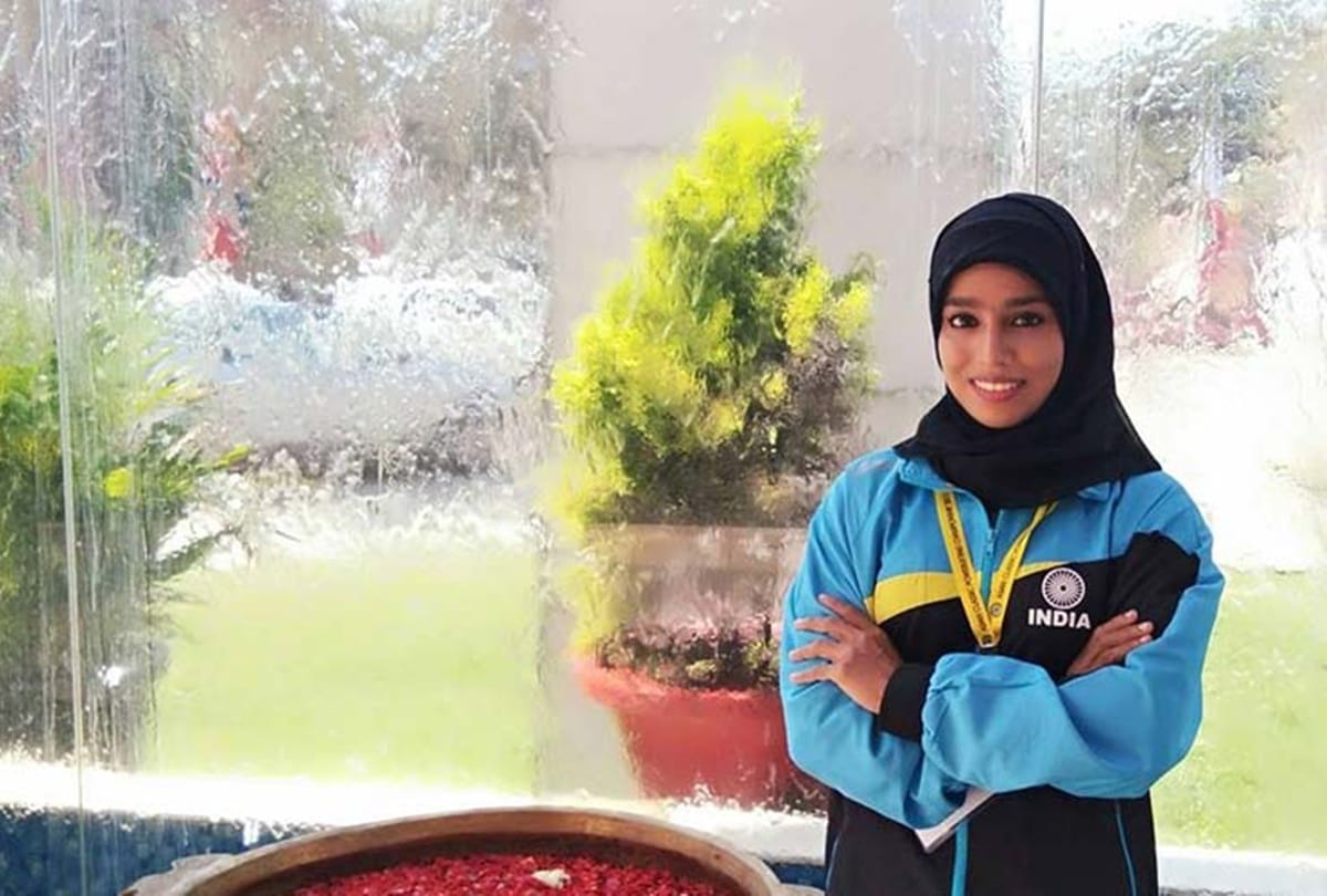 this hijab wearing bodybuilder woman breaking stereotypes