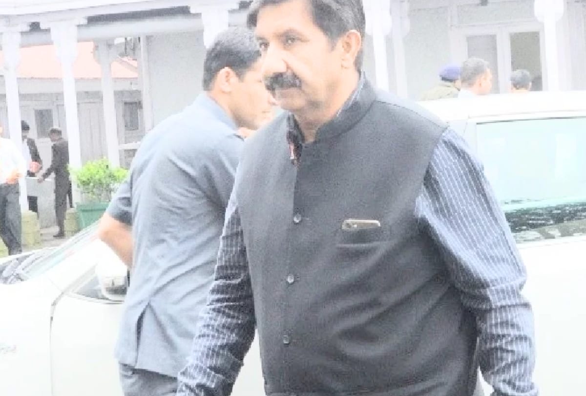 congress leader mukesh agnihotri targets jairam government