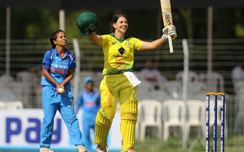 australia beats india by 8 wickets in first odi