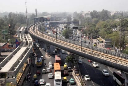 officers will visit hyderabad for metro 