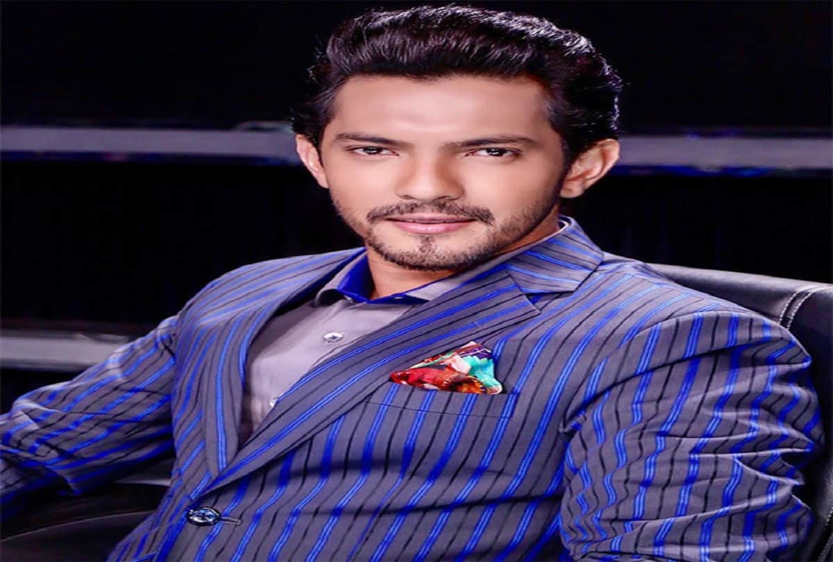 police arrested singer aditya narayan in road accident case