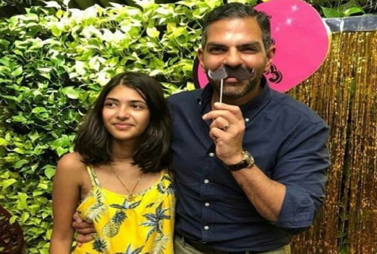 Karisma Kapoor Celebrates Daughter Samaira 13th Birthday With Ex Husband Sunjay Kapur 