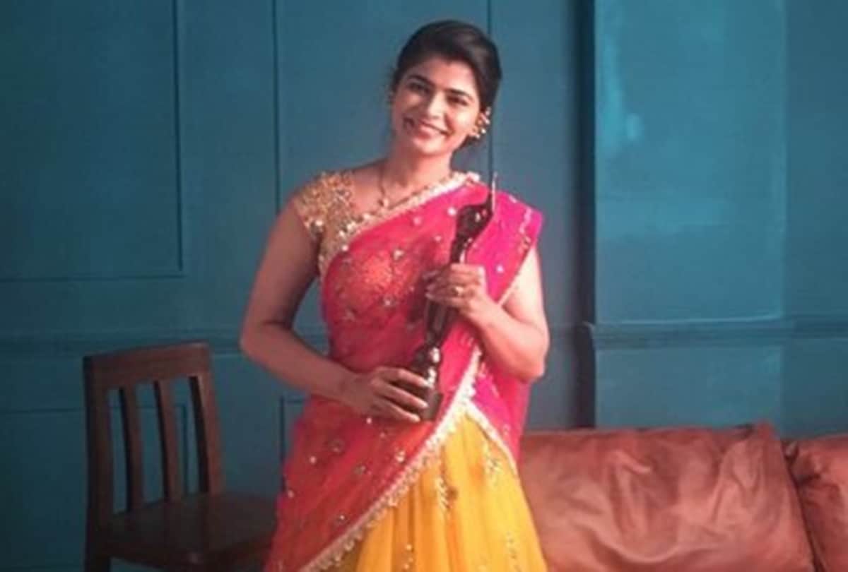 Singer Chinmayi terminated From Tamil dubbing union membership