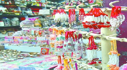 Navaratri 2018: decoration in the market, know where the item of worship coming from