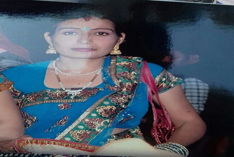 PHOTOS: killed wife and daughter, shocked to see dead body