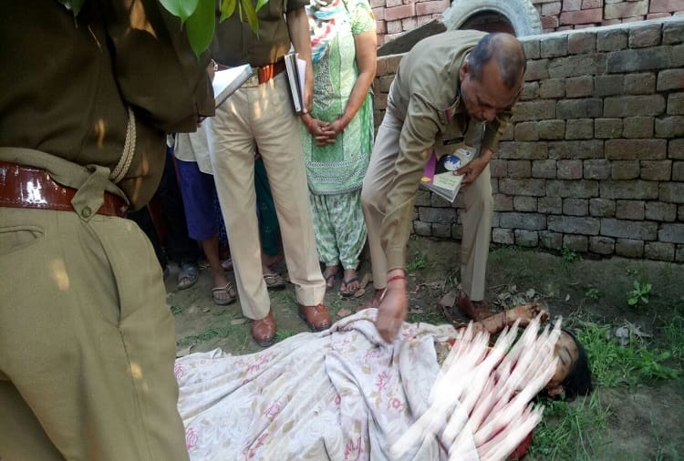 PHOTOS: killed wife and daughter, shocked to see dead body