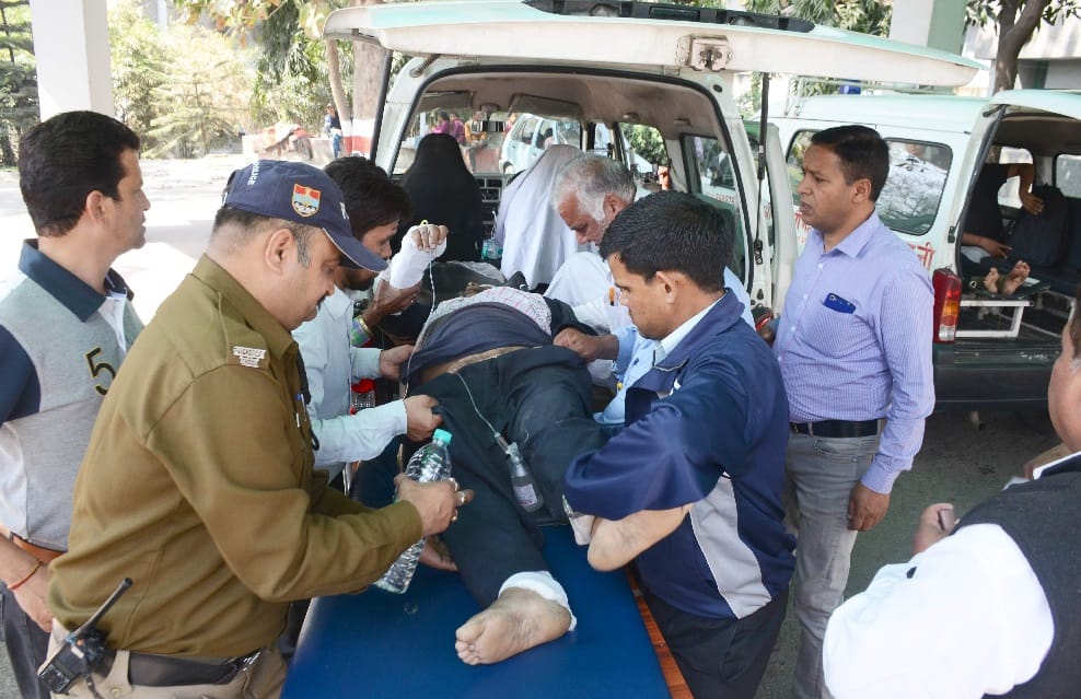 uttarakhand bus accident Injured passenger told aap beeti