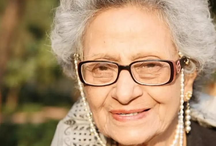 former UP minister begum hamida habibullah died