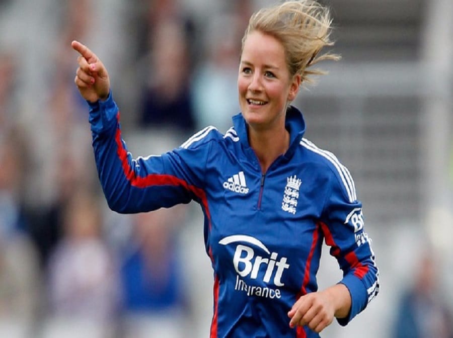 Danielle Wyatt may cheer for virat kohli during rcb match