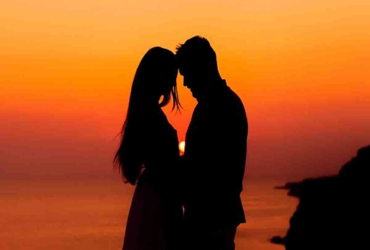 girl in love with boy