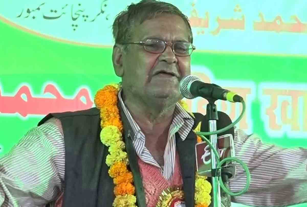 two famous poets died in a road accident