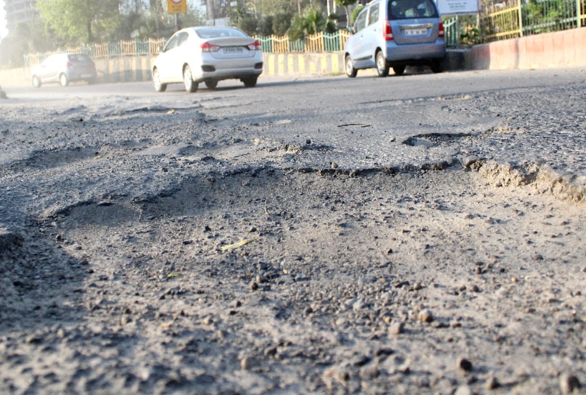 GI survey after dig to roads in varanasi