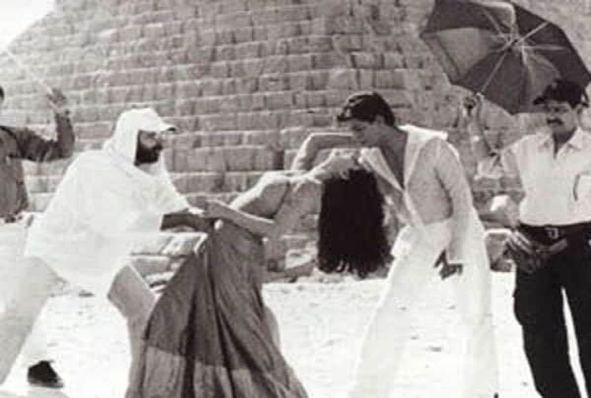 see the shahrukh khan photos during the film shooting 
