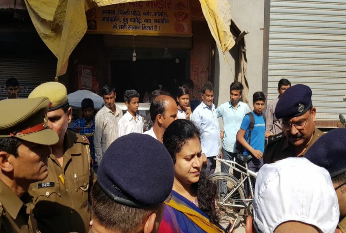 four people die in ghaziabad khoda drinking spurious liquor, 3 officer suspended, cm order probe