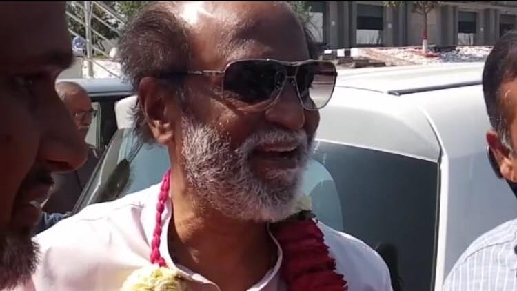 super star rajinikanth spiritual tour in dehradun airport  