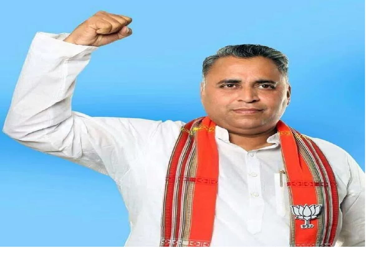 Sunil Deodhar of BJP accept fear of attack while working in Tripura