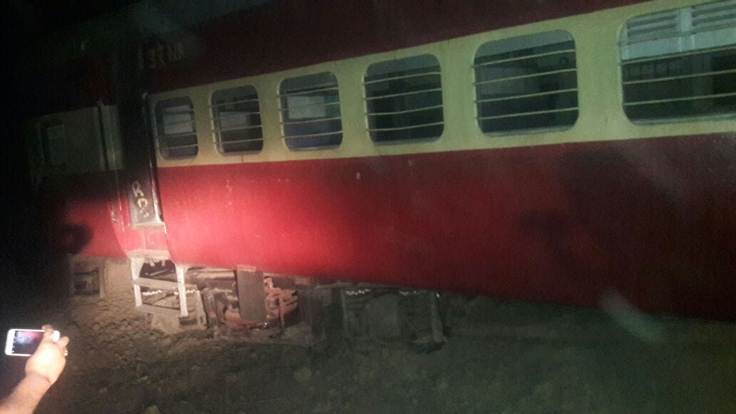 Tata Magic collided with DMU,